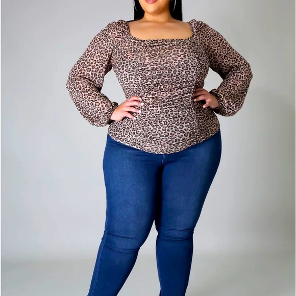 Mrs Kegler Tops - 1X-3X Omari Leopard Print Top